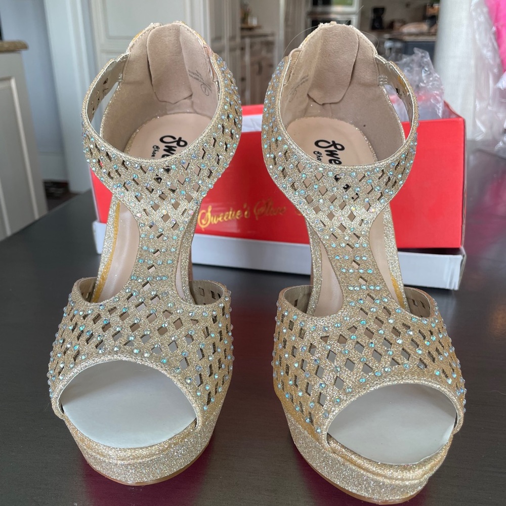 Sweeties Shoe Collection Champagne Suzie